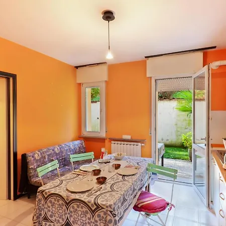 Le Rose Apartment